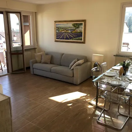 Lägenhet Beth Stresa